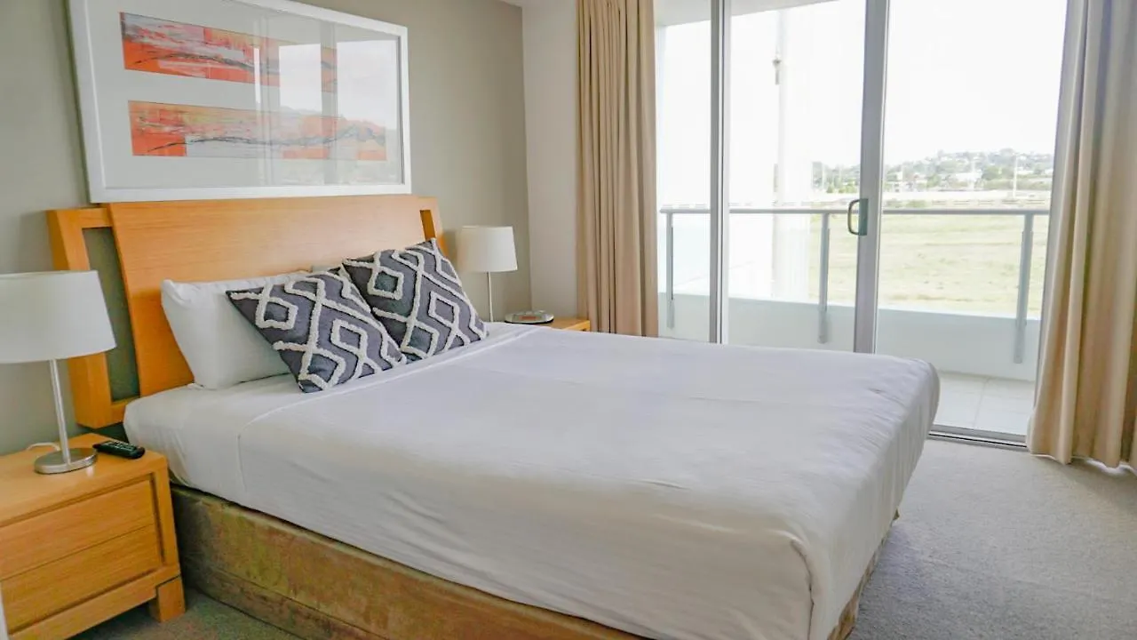 Horton Apartments Maroochydore Aparthotel