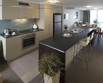 Horton Apartments Maroochydore Aparthotel