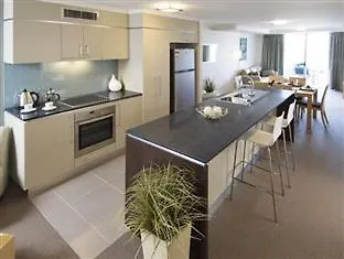 **** Aparthotel Horton Apartments Maroochydore Australia