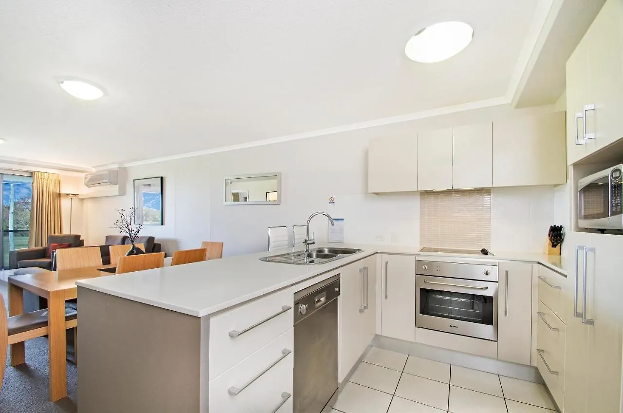 Horton Apartments Maroochydore Aparthotel